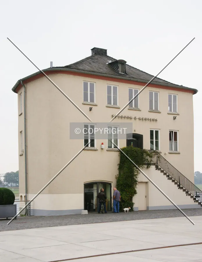 Photo 177-011-287