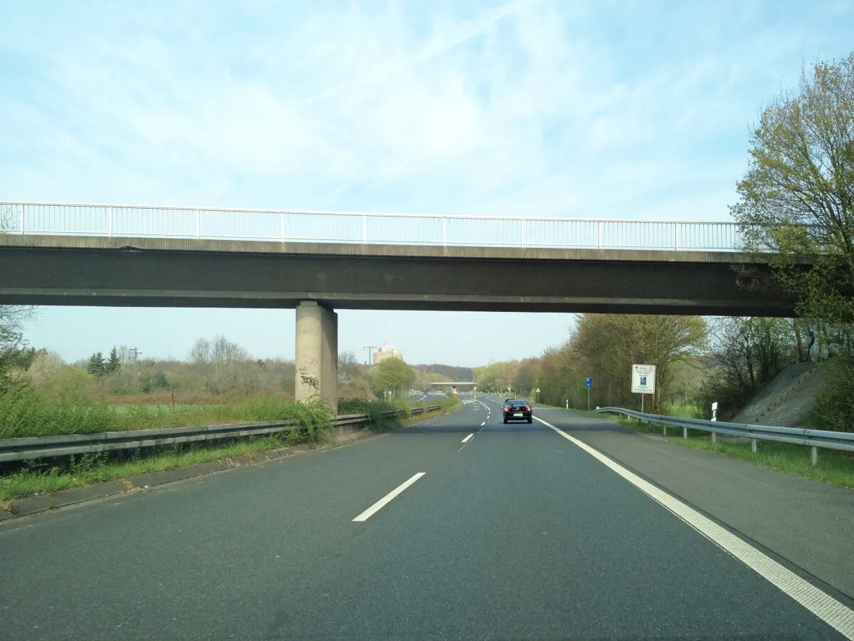 Photo 177-047-415