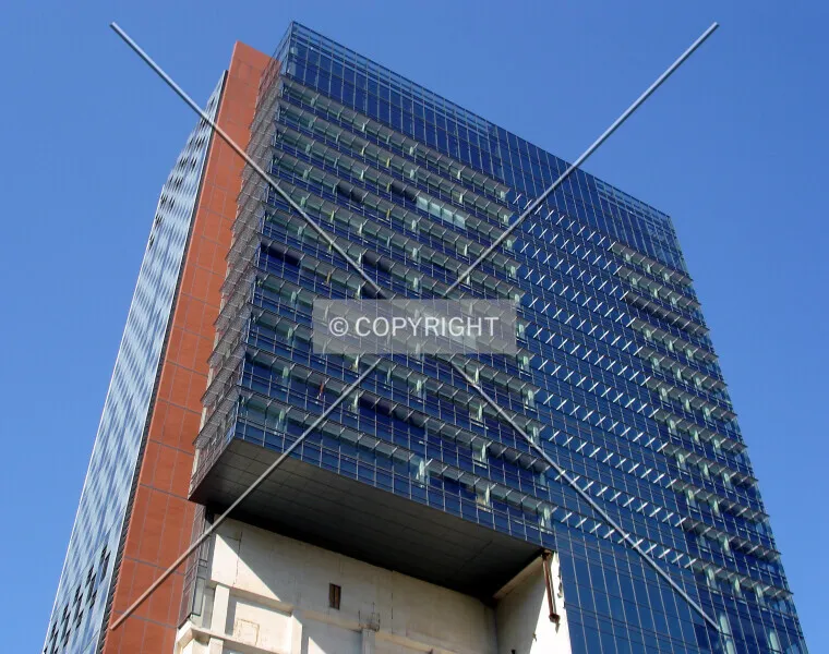 Photo 177-245-202