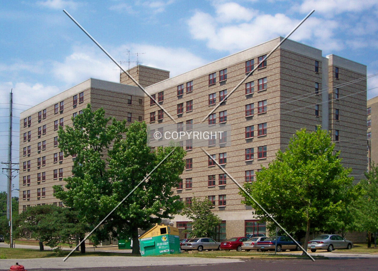 View from Delcrest Drive to the east; June 29, 2006