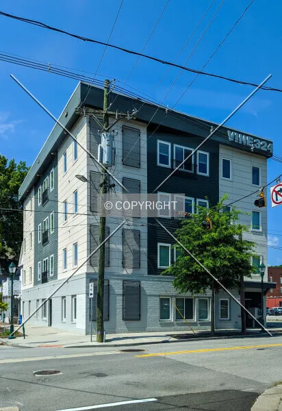 Photo 177-306-719