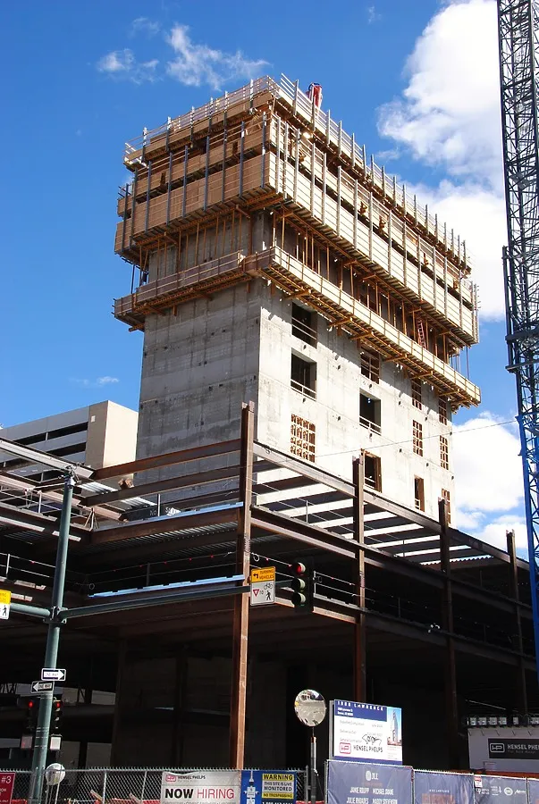 Photo 177-407-039