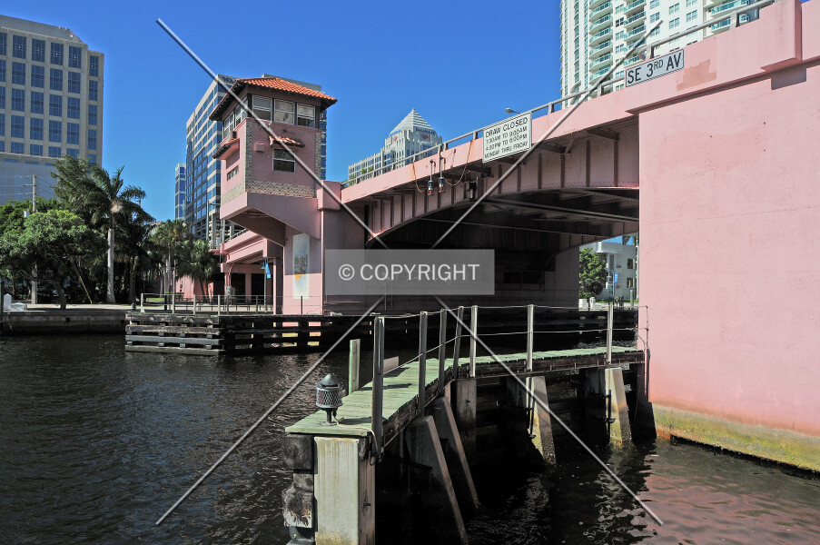 Photo 177-893-084