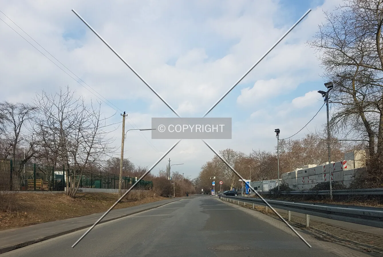 Photo 178-277-687