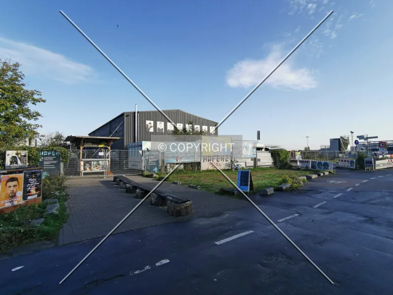 Photo 178-282-403