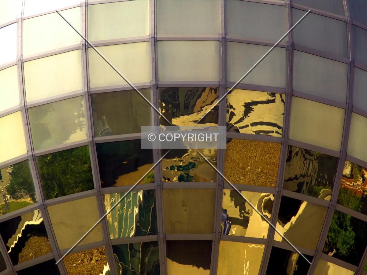 Detail of the sphere