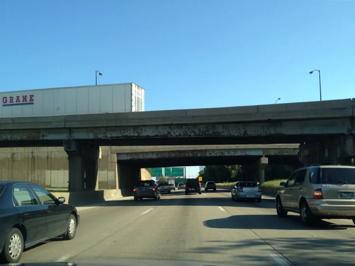 Photo 178-783-685