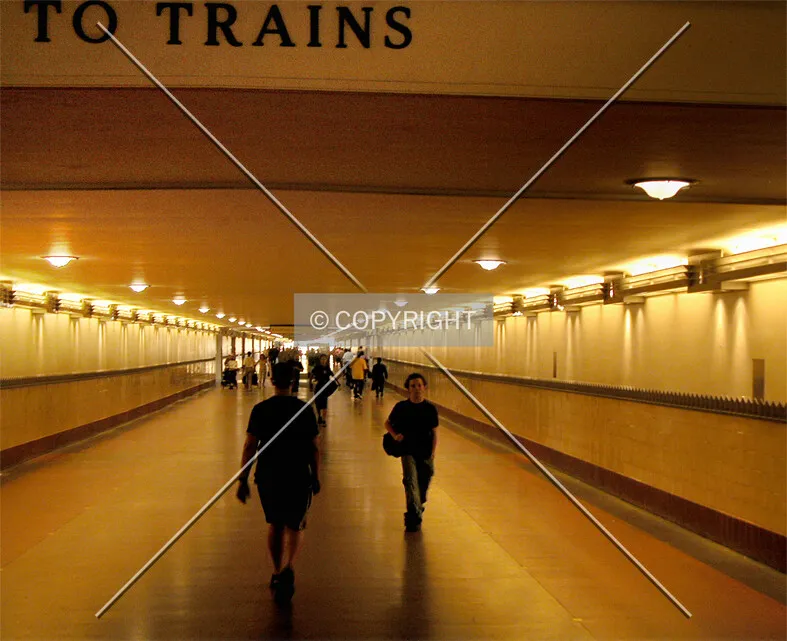 Tunnel from main station to the tracks