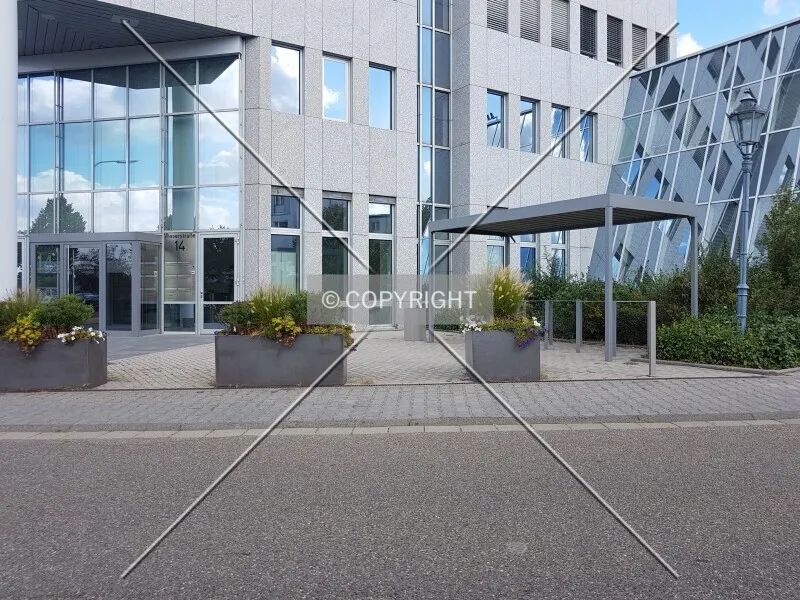 Photo 179-270-861