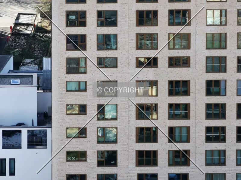 Photo 179-411-729