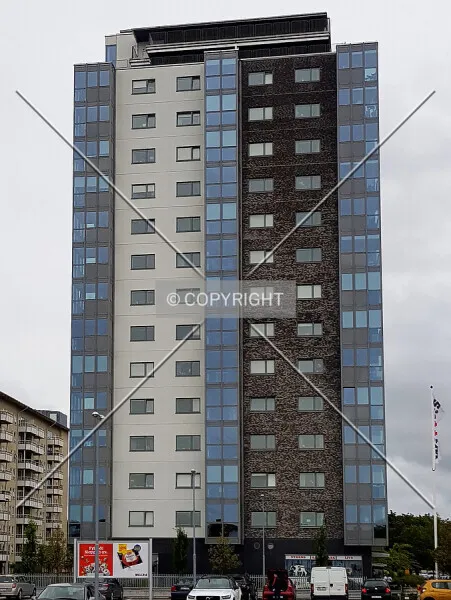 Photo 179-466-735