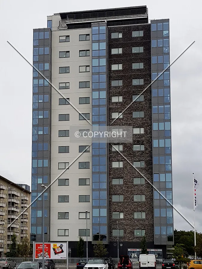 Photo 179-466-735