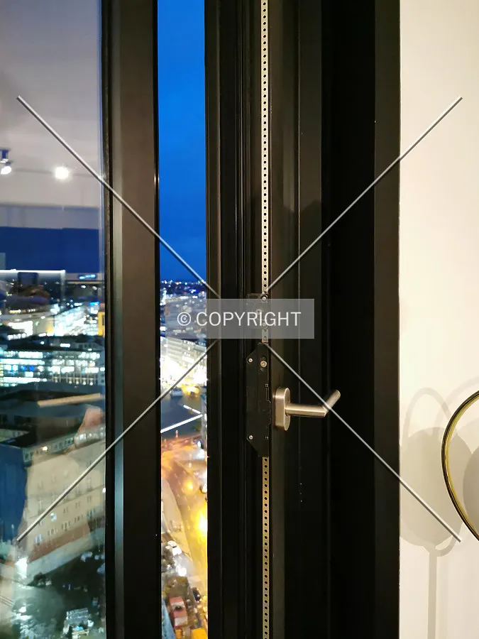 openable window