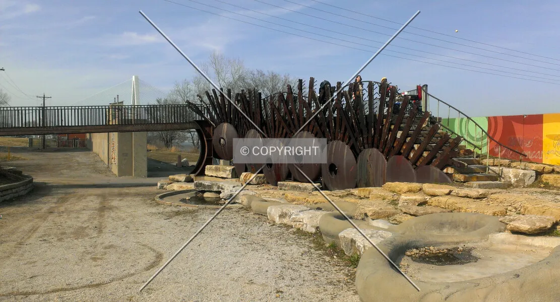 Photo 179-662-040