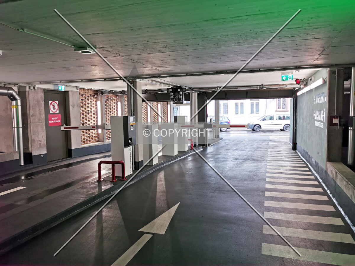 Parking deck
