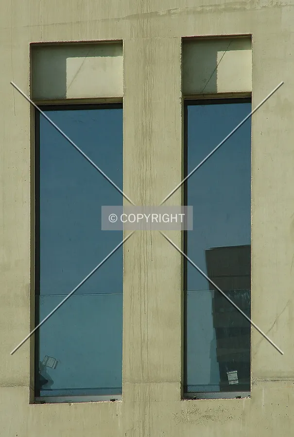 Different size windows