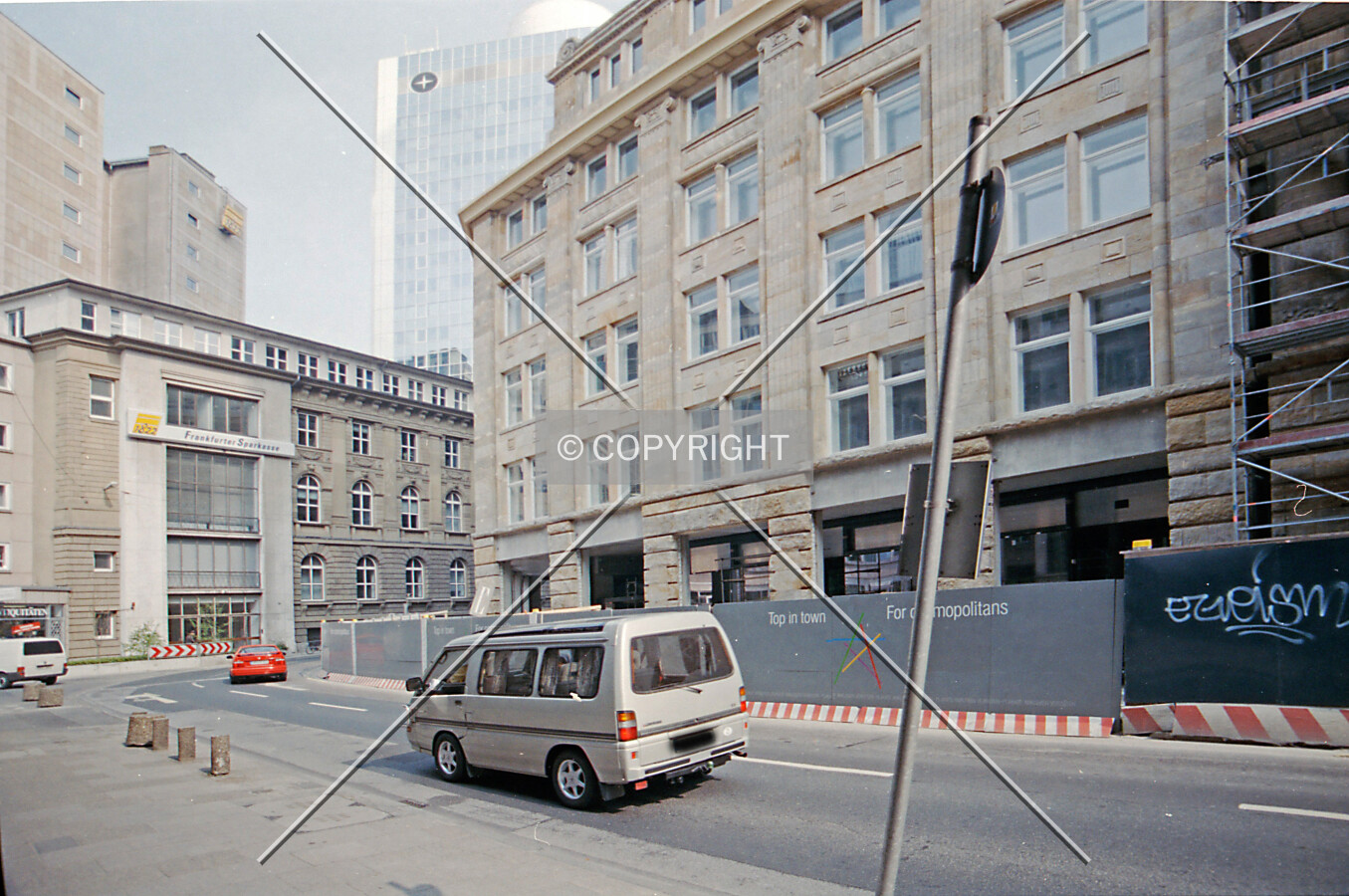 Photo 179-831-756