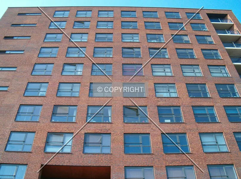 Photo 180-659-353