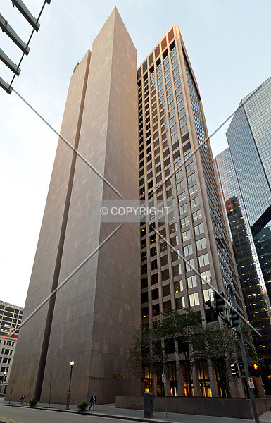 Photo 180-761-136