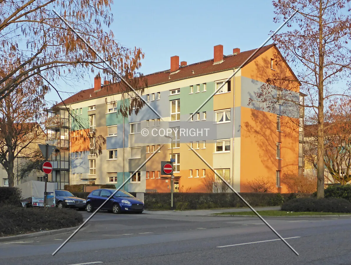 Photo 181-019-705