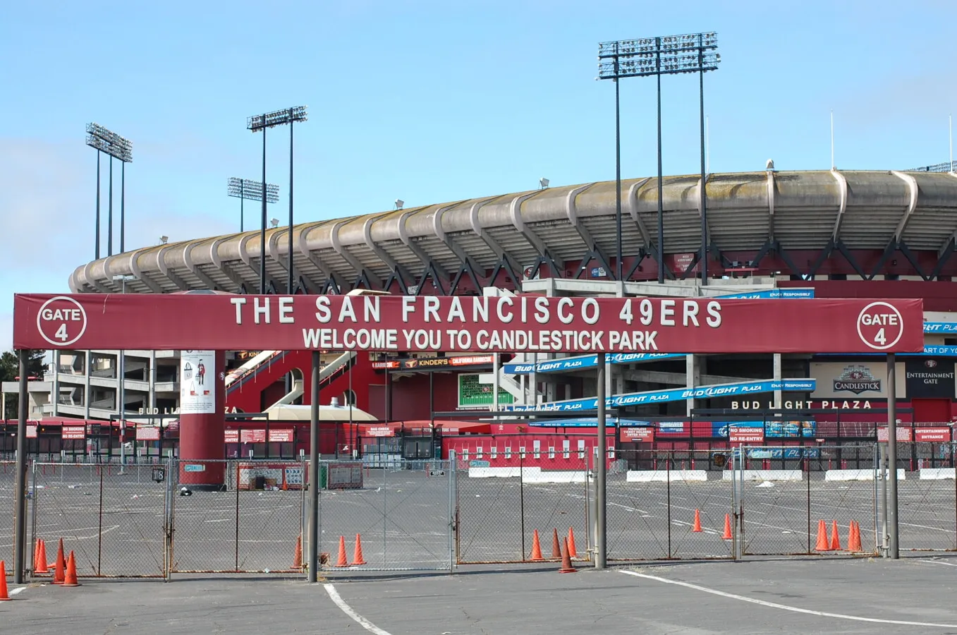 Gate 4