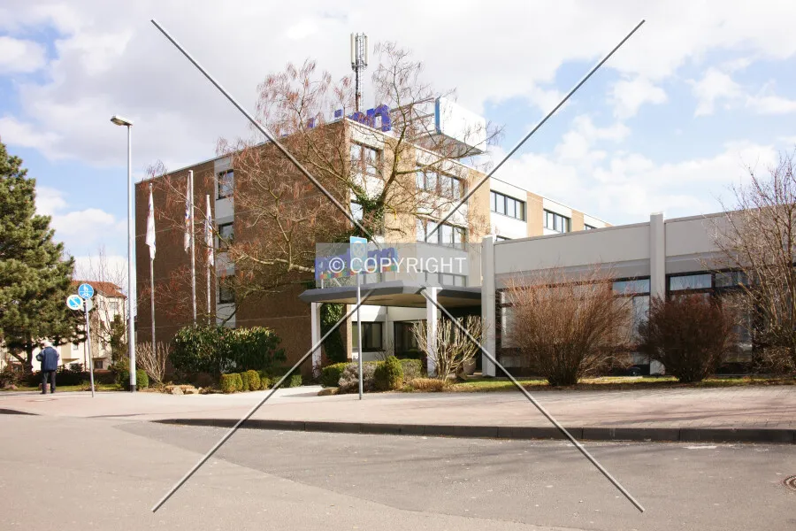 Photo 181-741-736