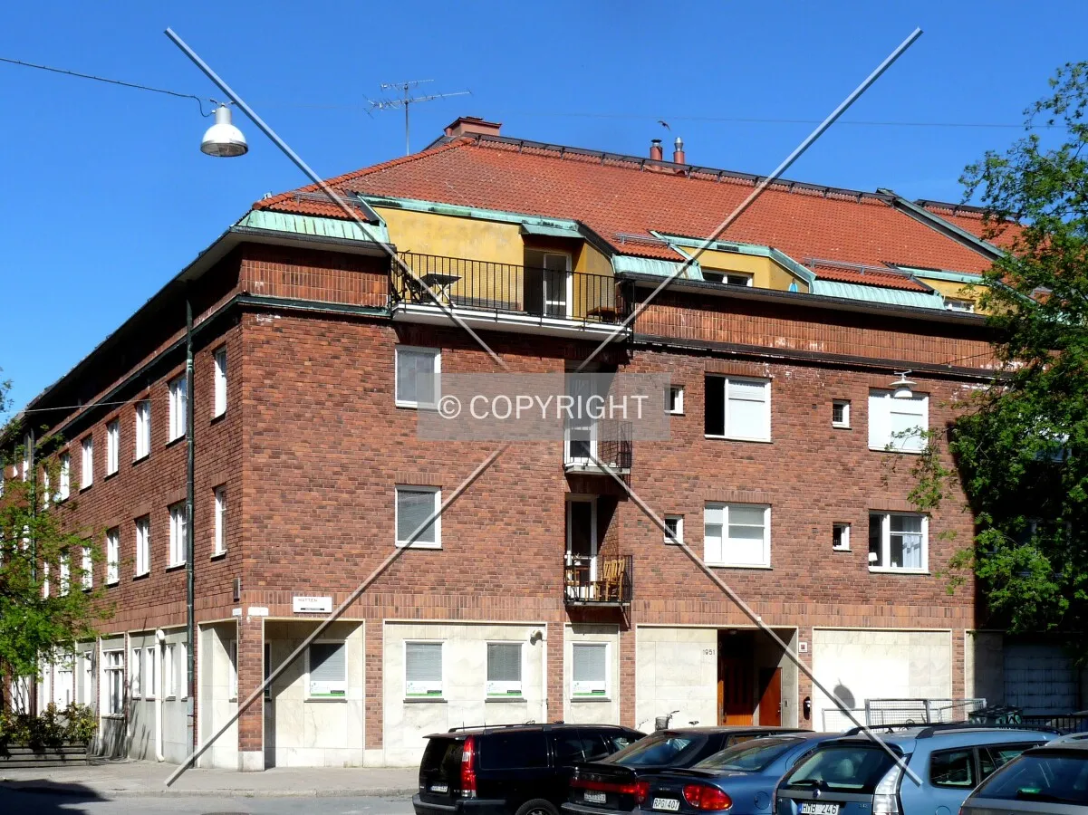 Photo 182-395-103