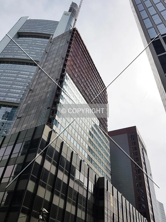 Photo 182-444-840