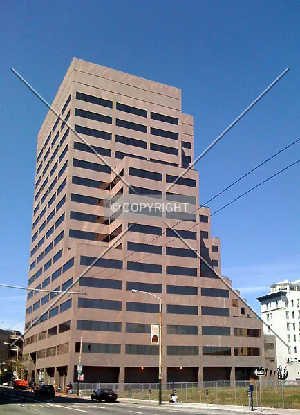 Photo 182-679-920