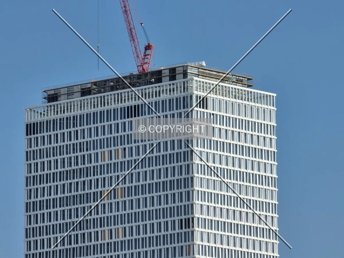 Photo 182-697-536