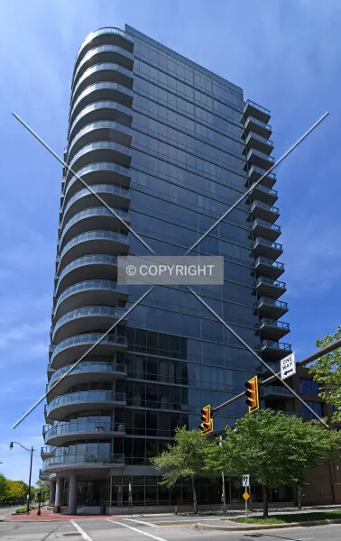 Photo 182-846-704