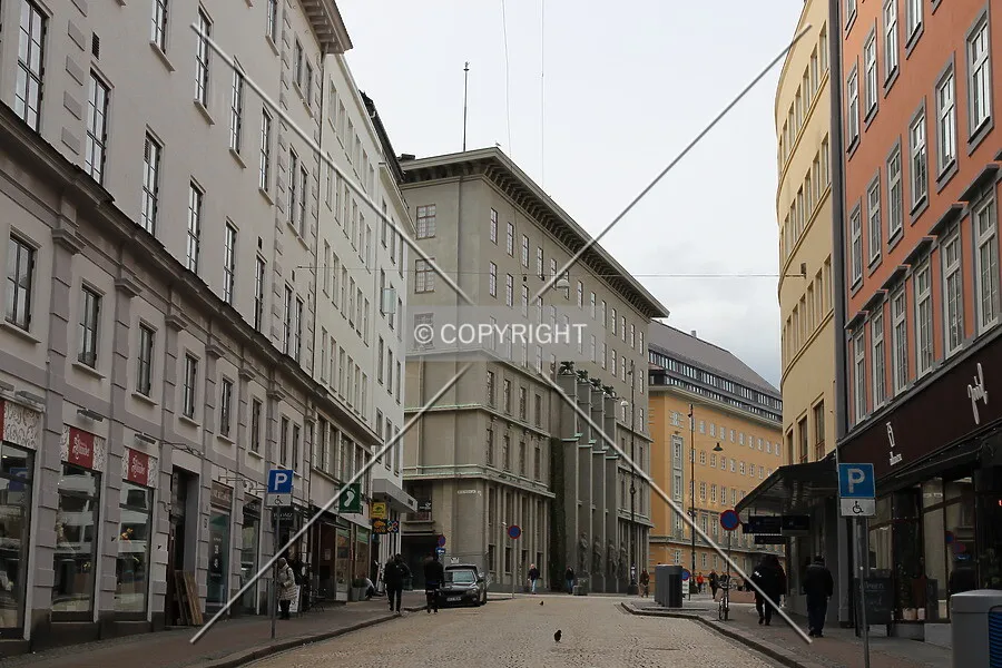 Photo 183-119-871