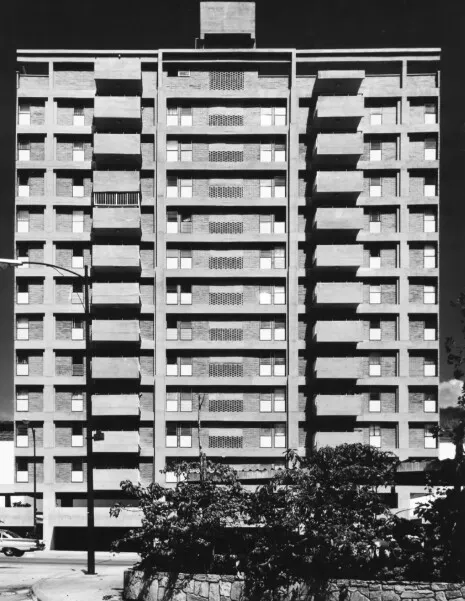 Photo 183-518-227