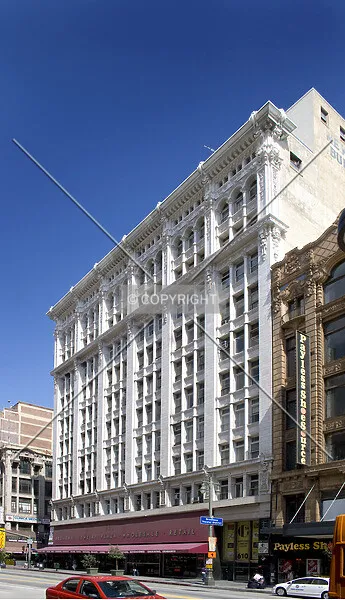 Photo 183-590-995