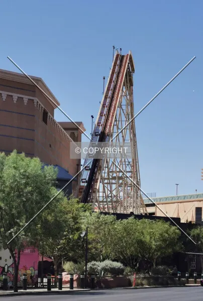 Photo 018-390-674