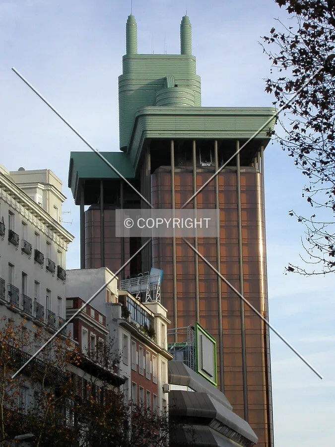 A view of the roof of the tower from Plaza Alonso Martinez