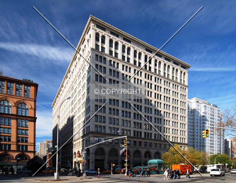 Photo 183-978-450