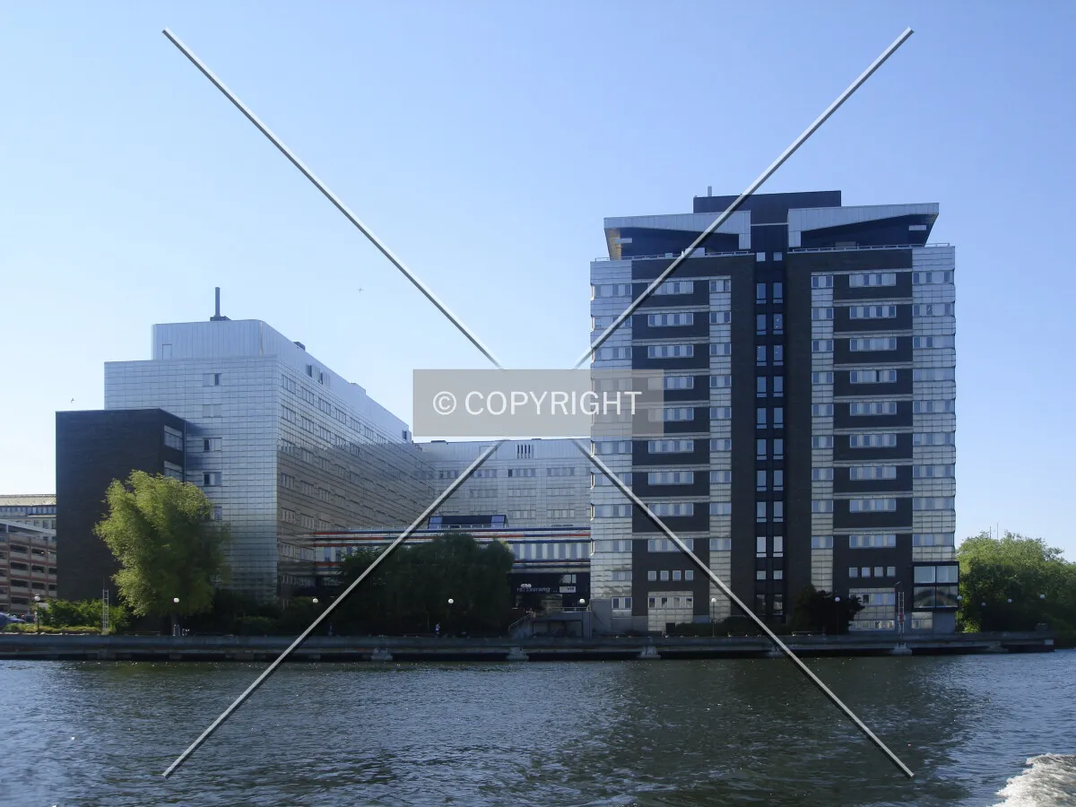 Photo 184-092-647