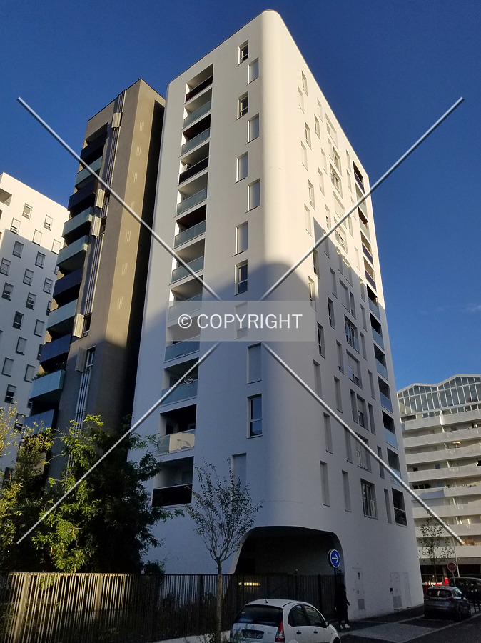 Photo 185-355-676