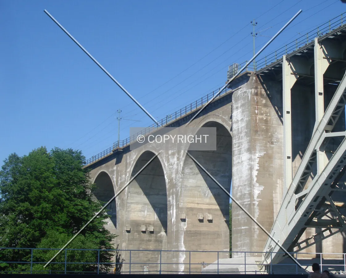 Photo 186-145-849
