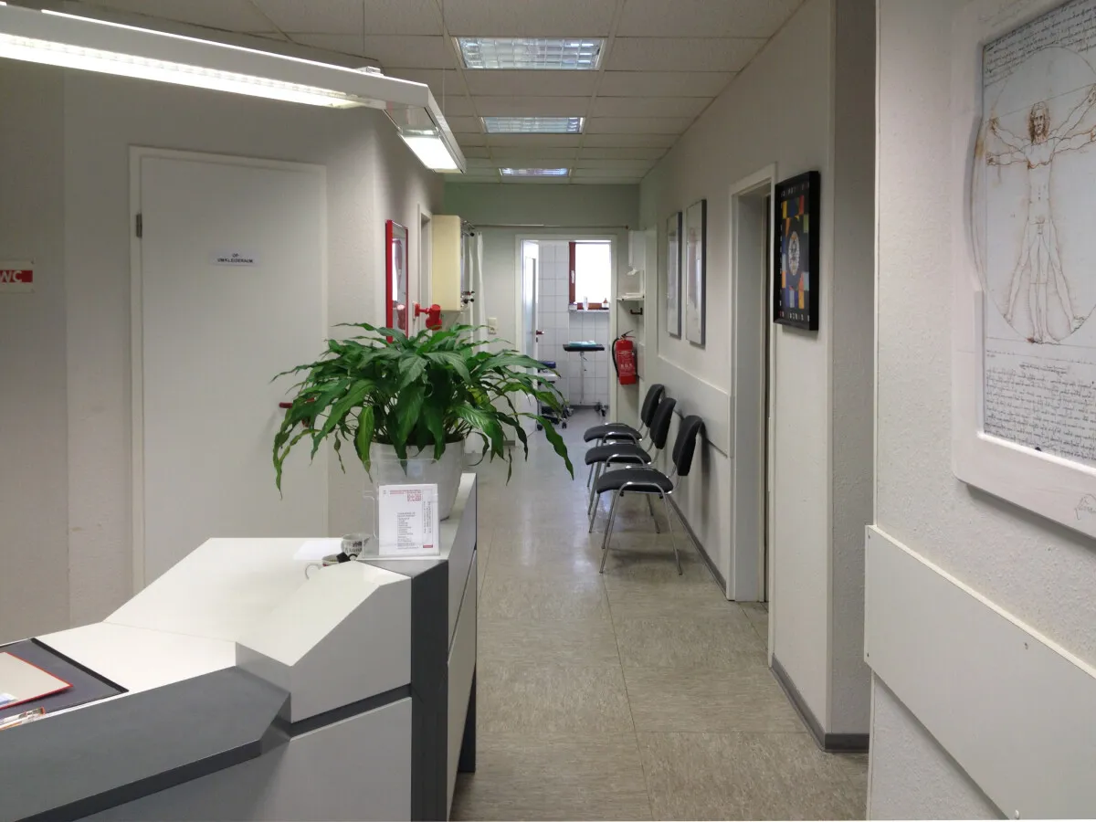 Photo 186-793-420