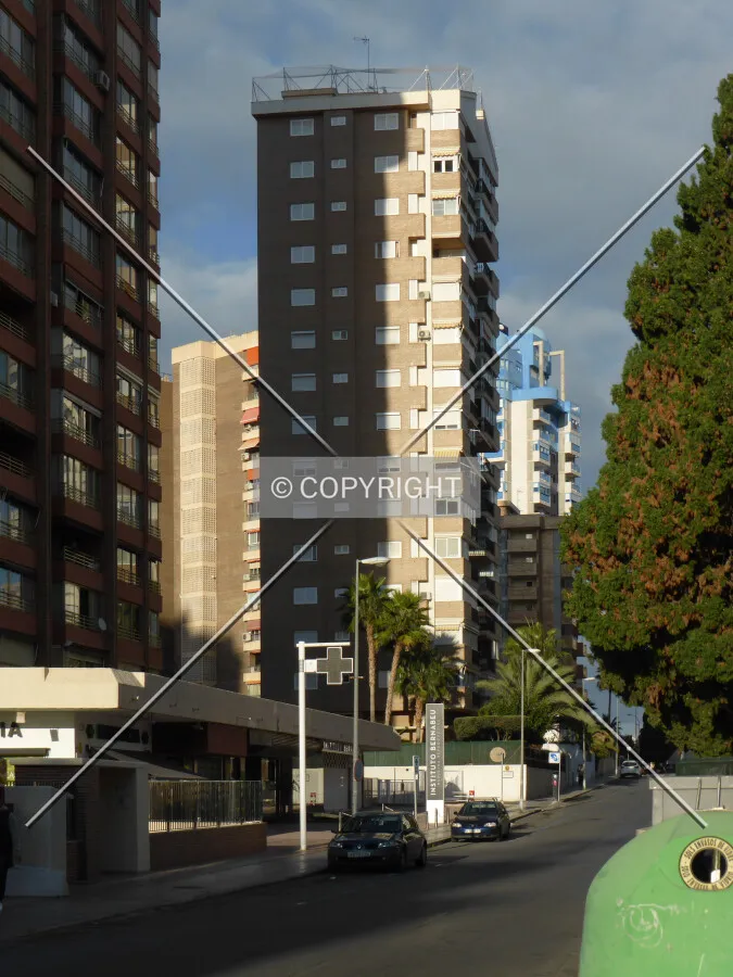 Photo 187-189-369