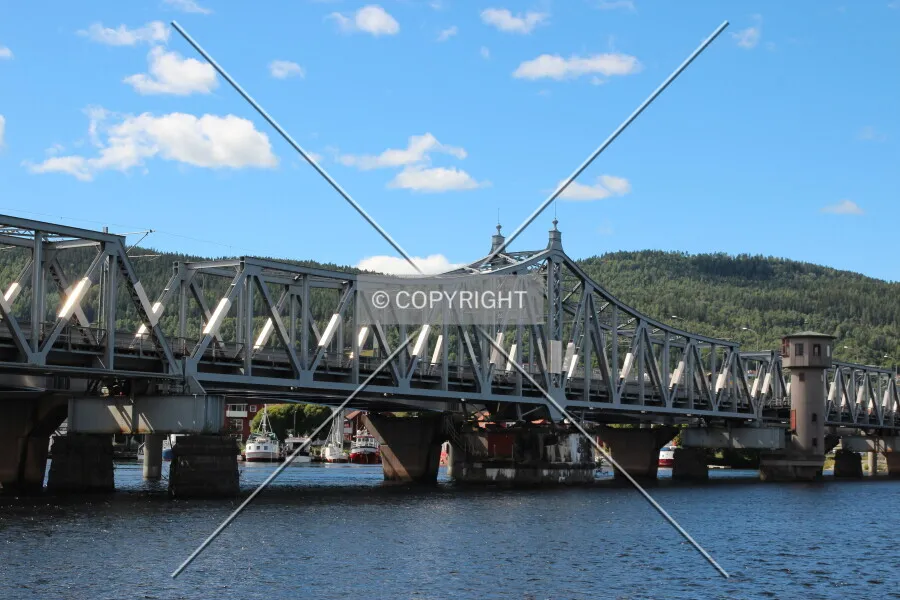 Photo 018-815-701