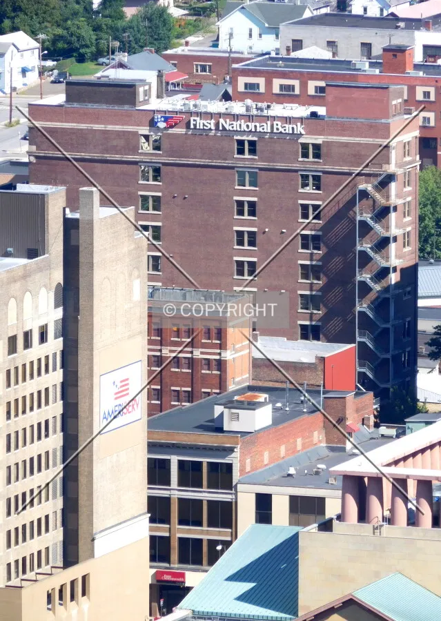 From the Upper Incline Station to the west