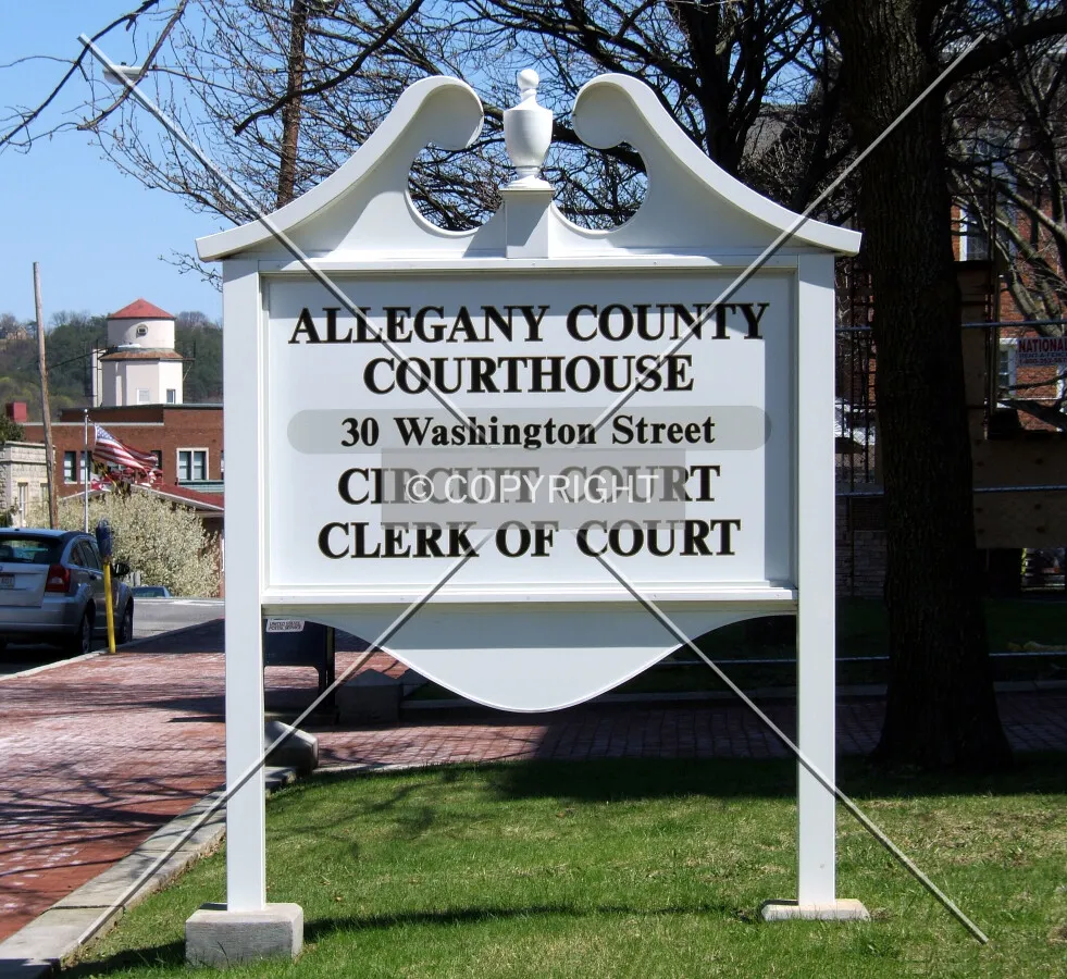 View from the west on Washington Street