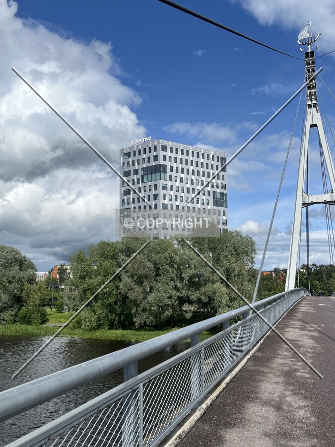 Photo 189-298-716