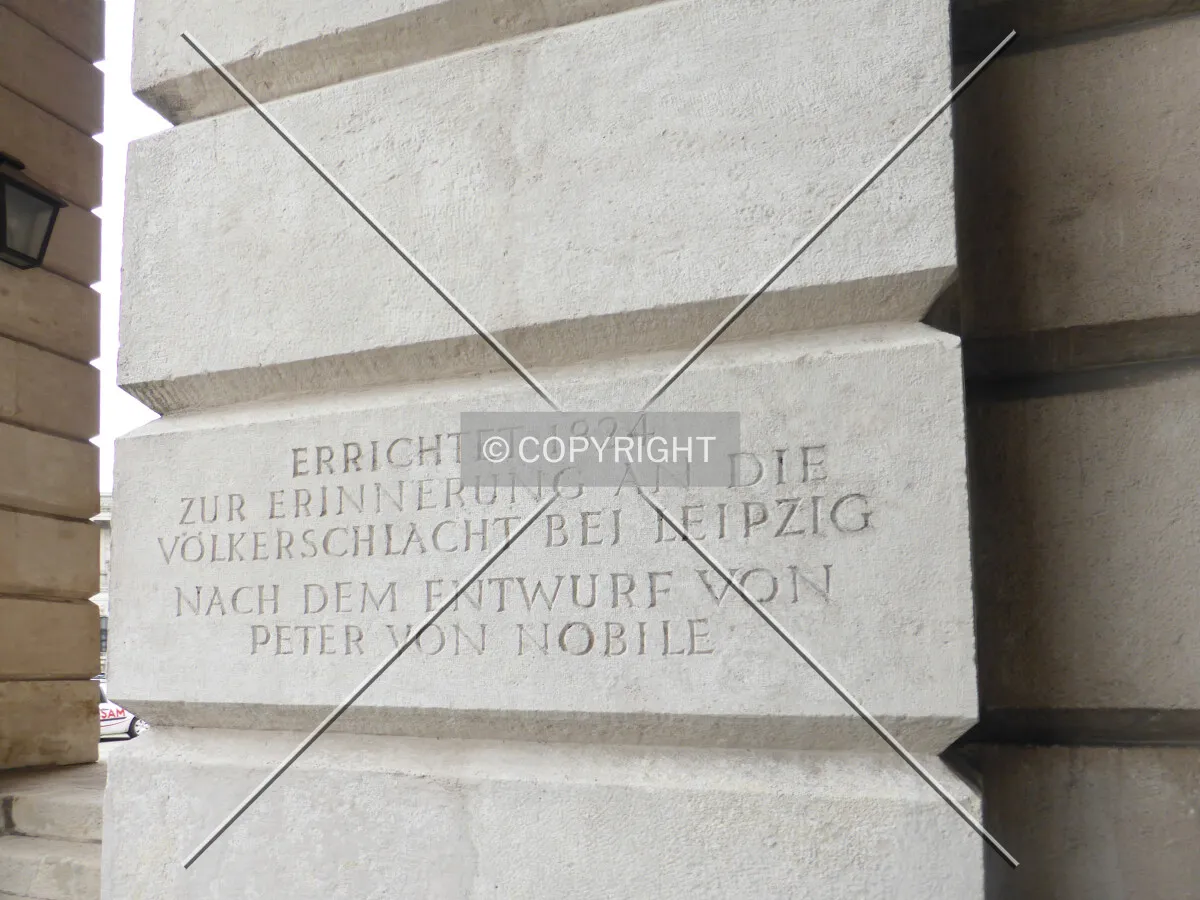 Photo 189-468-771