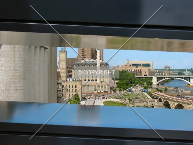 Photo 189-526-093