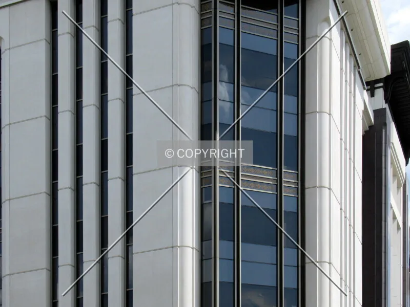 Photo 189-710-776