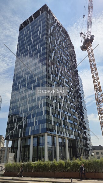 Photo 189-758-794